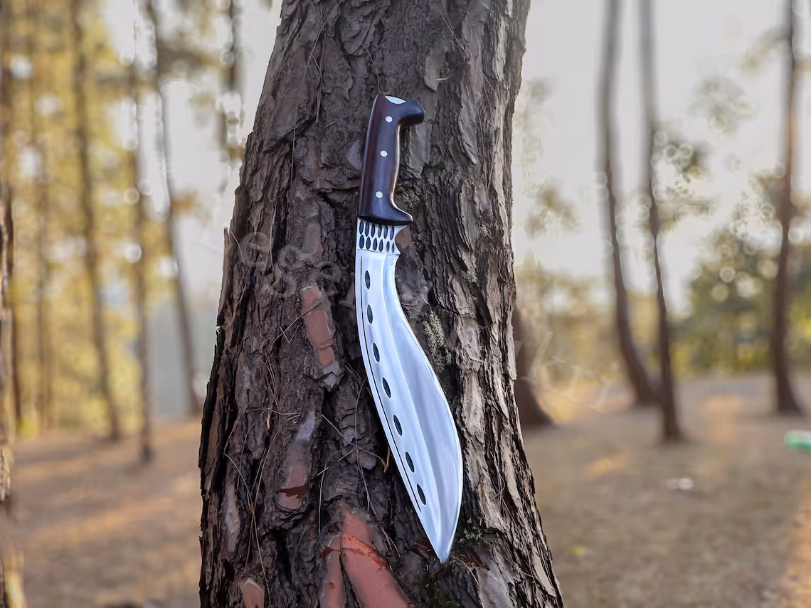 12 inches kukri with ergonomic handle 